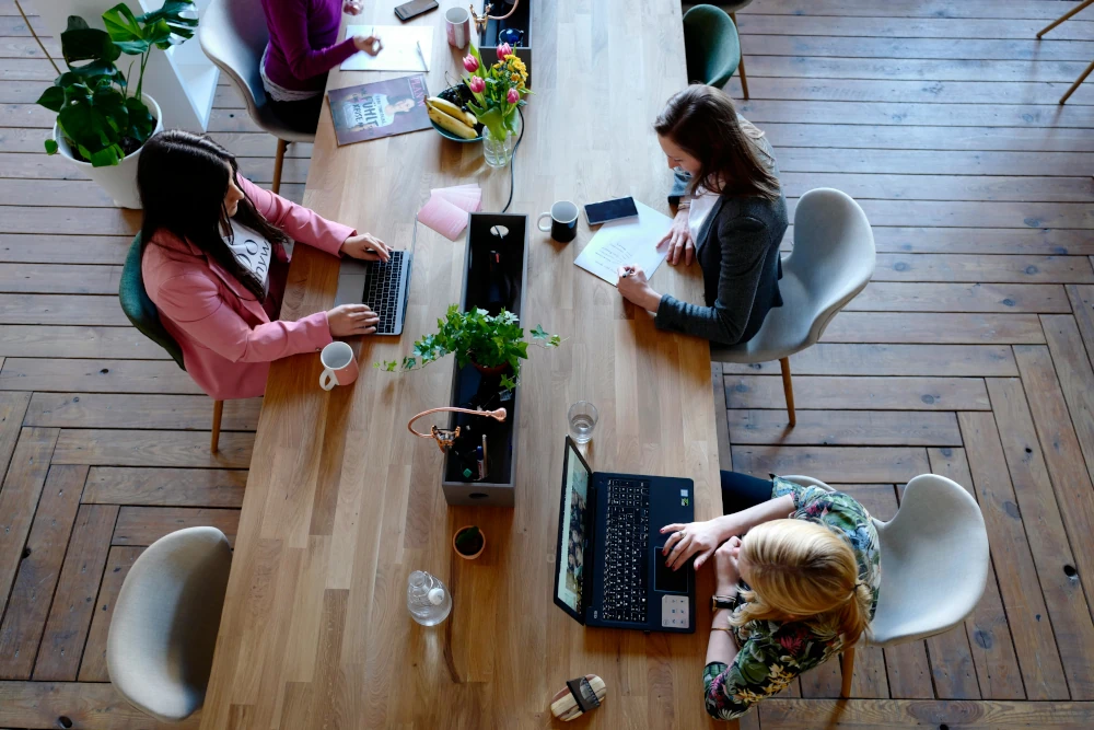 Seamless Collaboration and Communication Through Time Tracking Software