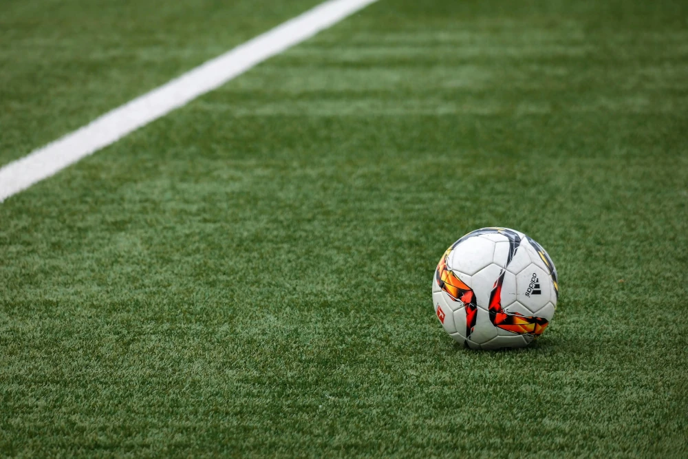 How long is football quarter